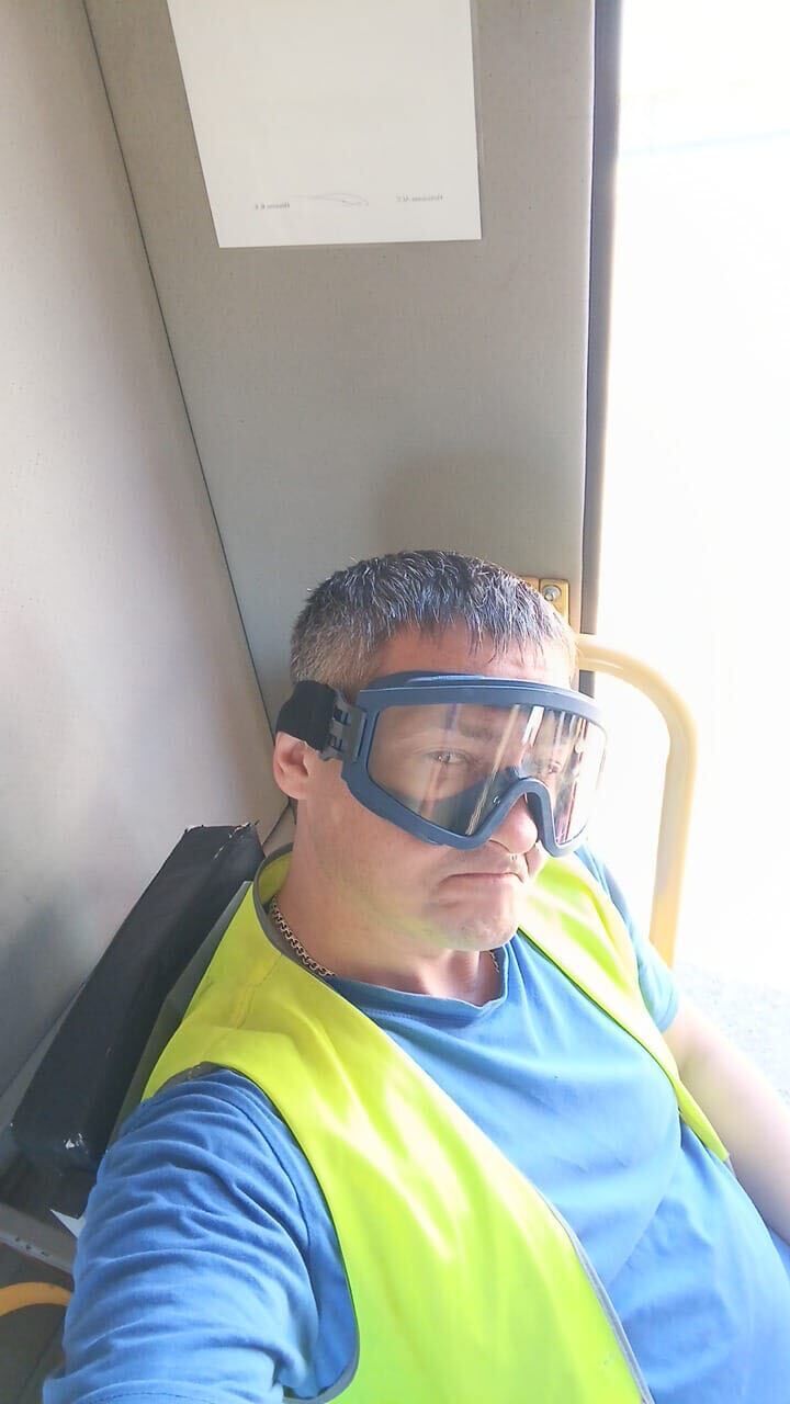  44068758  , 31 ,    