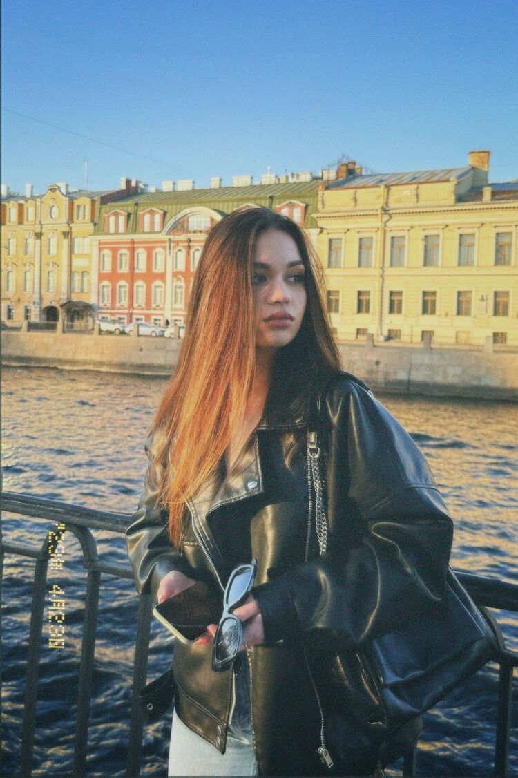  -,   , 24 ,   ,   