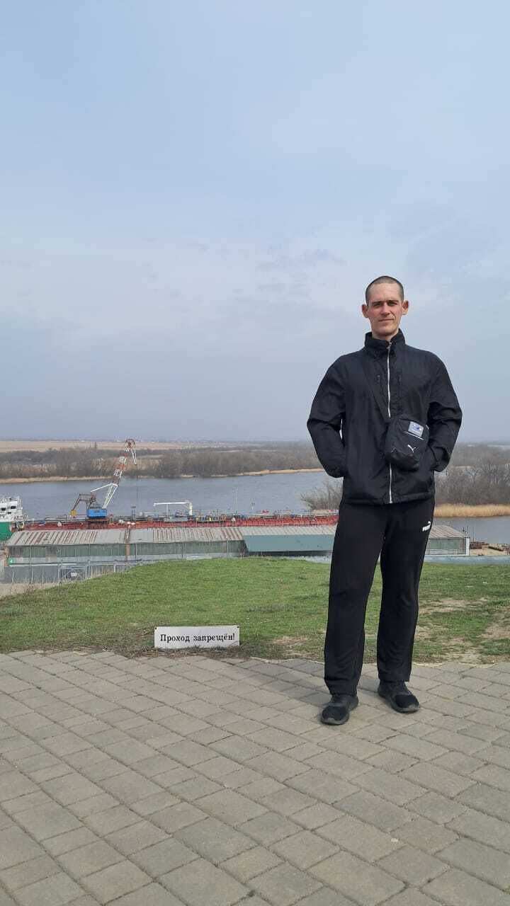  --,   , 27 ,     , c 