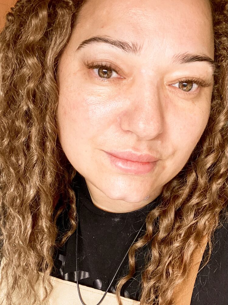  54088429  Yohanga, 44 ,    