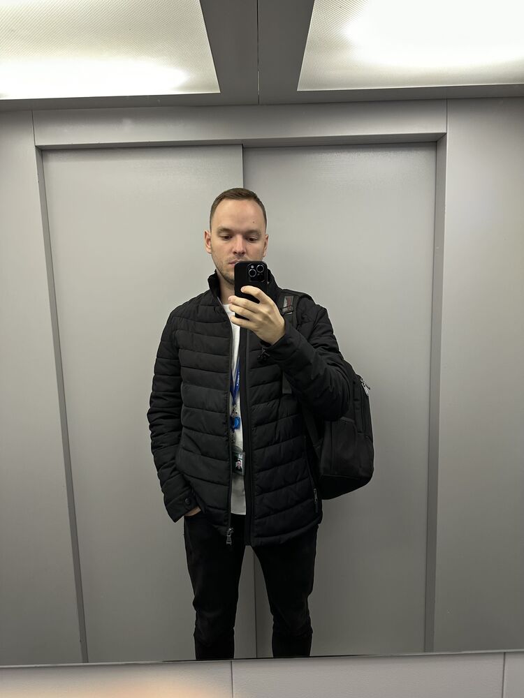  37908278  , 27 ,    