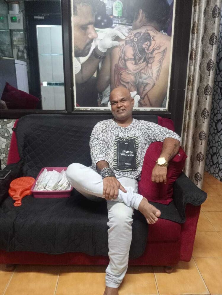  Guwahati,   , 40 ,   c , 