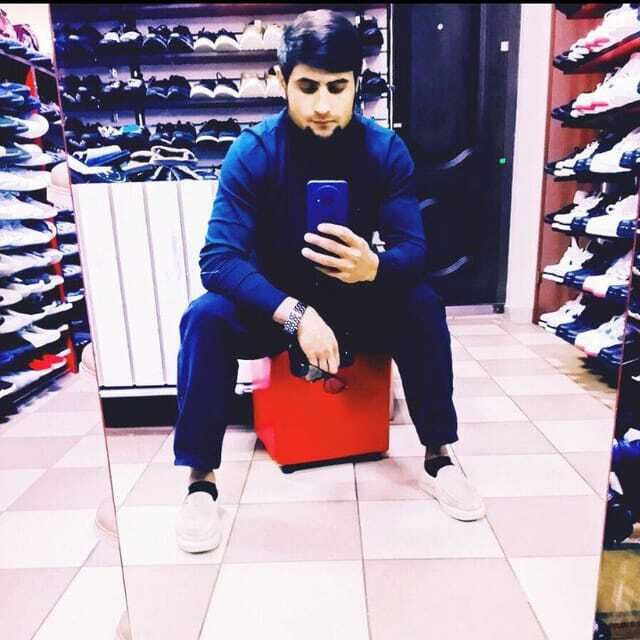  53099528  , 34 ,    --