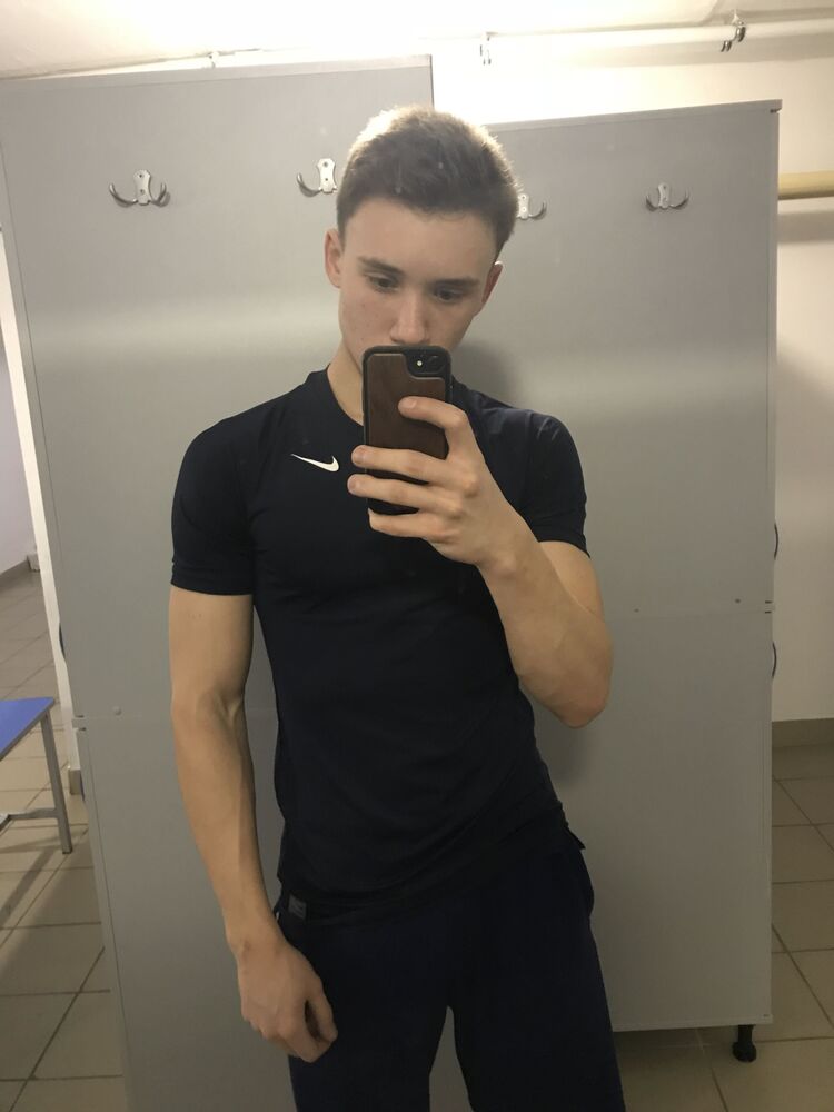 32072848  , 30 ,    