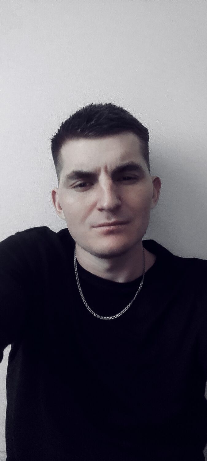  50210568  Ivan, 32 ,    