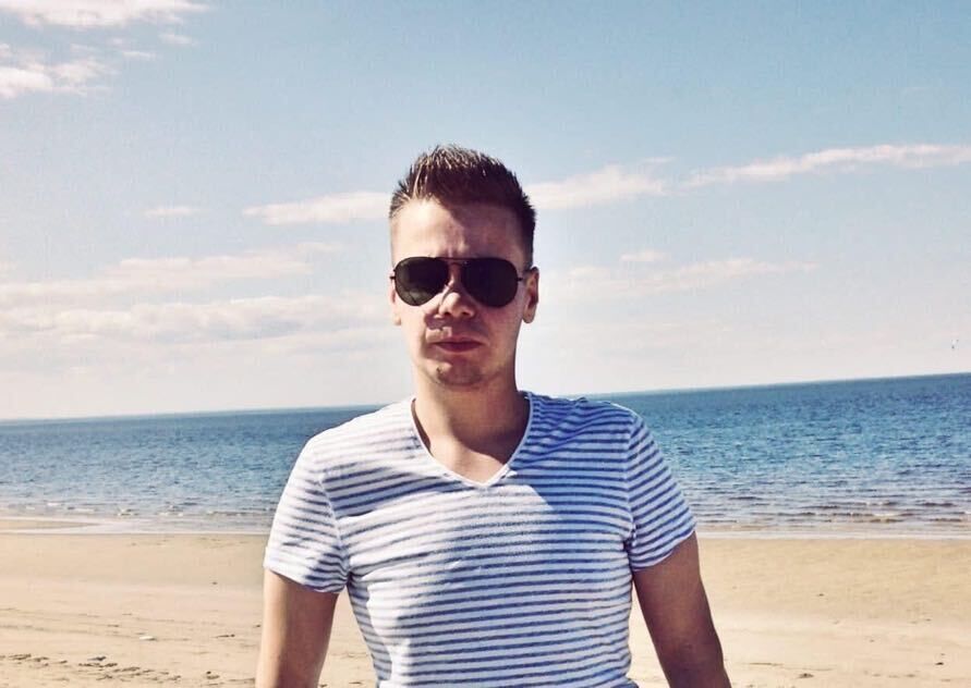 ���� 27559328 ������� One, 36 ���, ���� ���������� � ������������