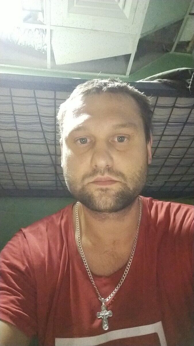  21757228  , 34 ,    