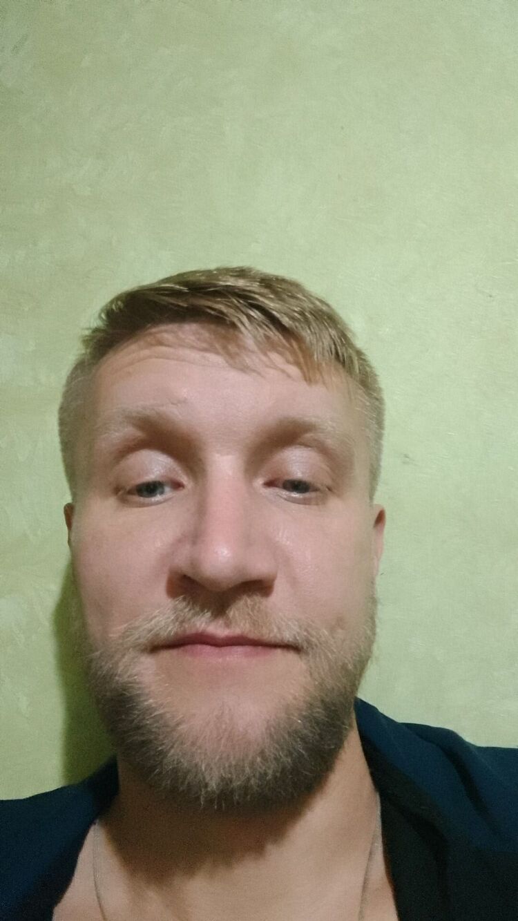  42948548  , 37 ,    
