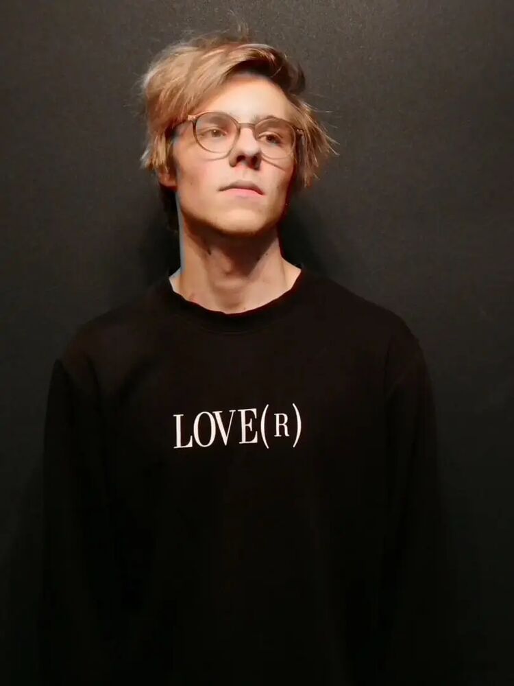 ,   , 21 ,     , 