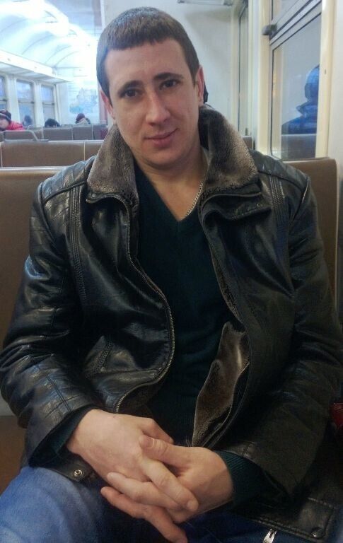  27788668  Dmitry, 40 ,    