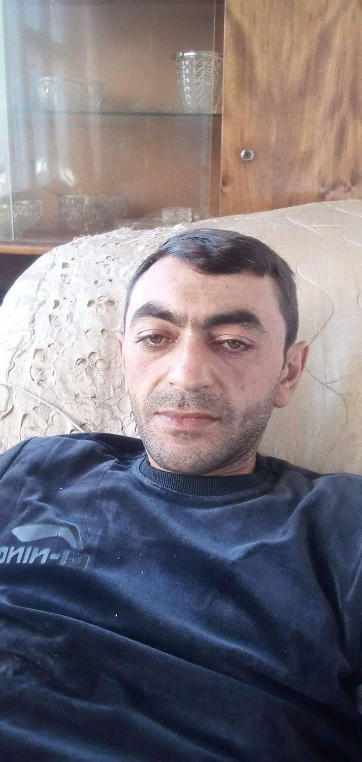  45489208  Edgar, 41 ,    