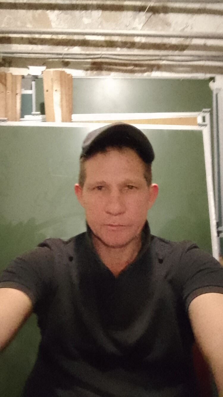  48978818  , 43 ,    