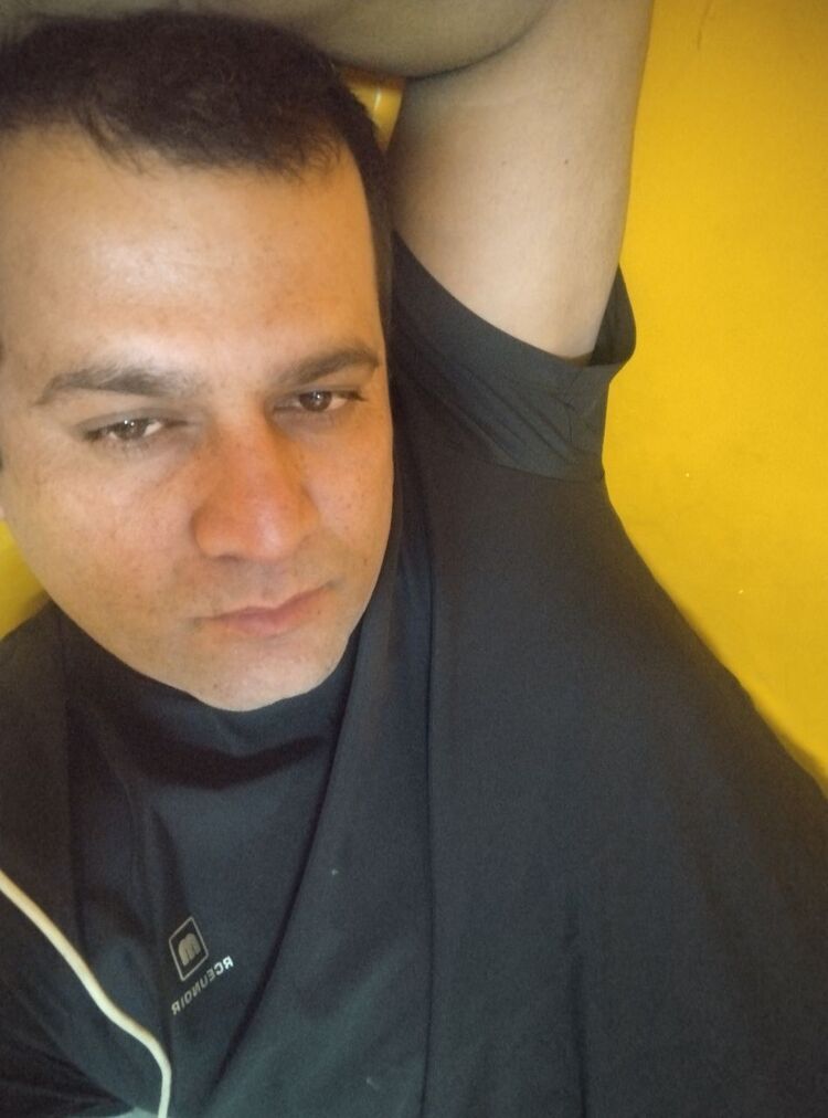  53977338  Abror, 34 ,    