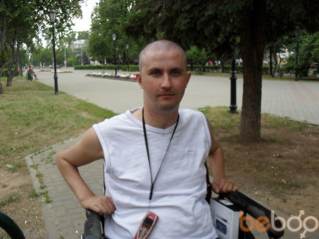  ,   Viktorg, 44 ,   
