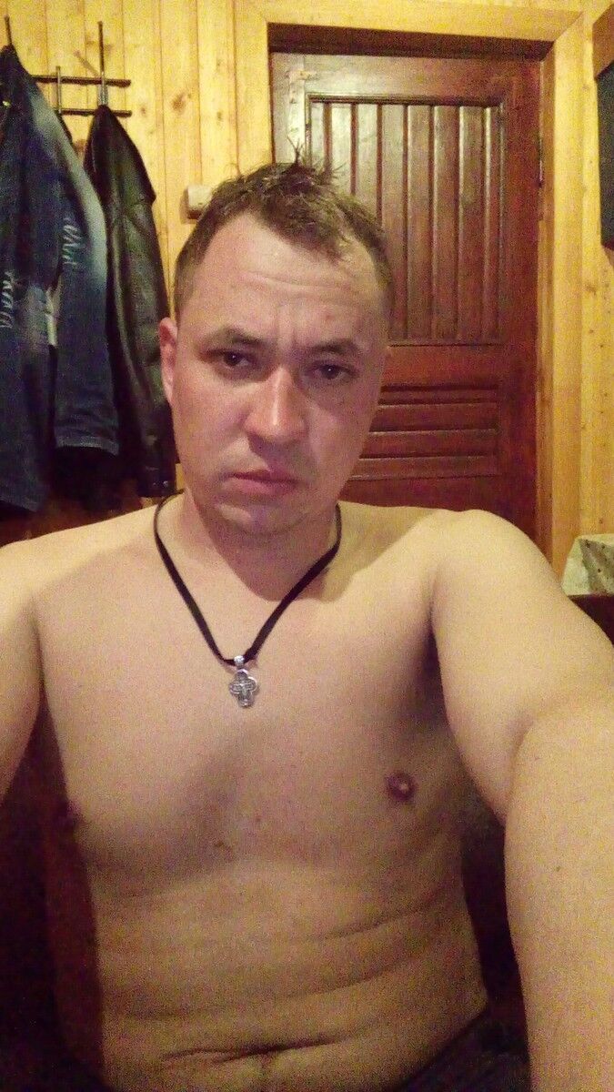  9273238  , 37 ,     