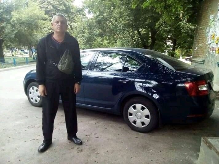  17782308  Sergey, 45 ,    