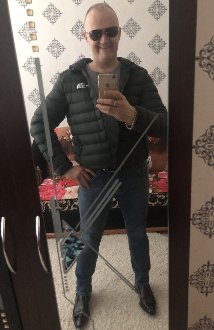  51176358  , 44 ,    