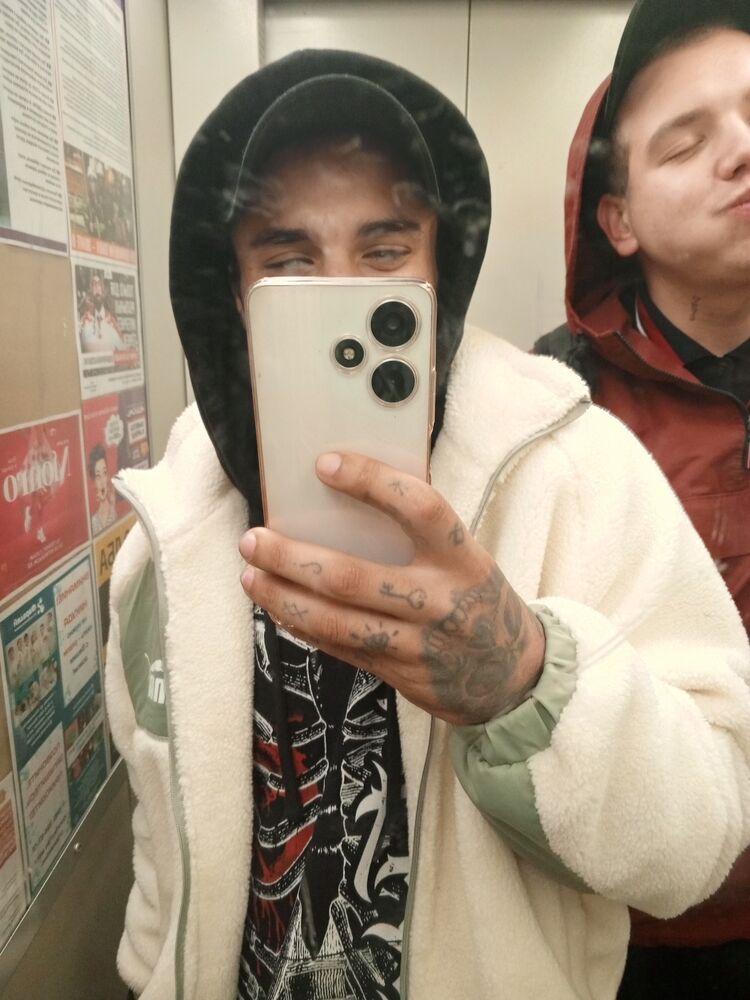 38255948  , 30 ,    