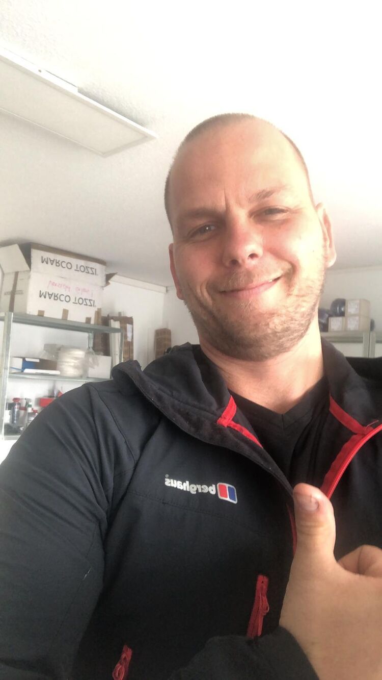 ���� 24963808 ������� ����, 52 ����, ���� ���������� � �����