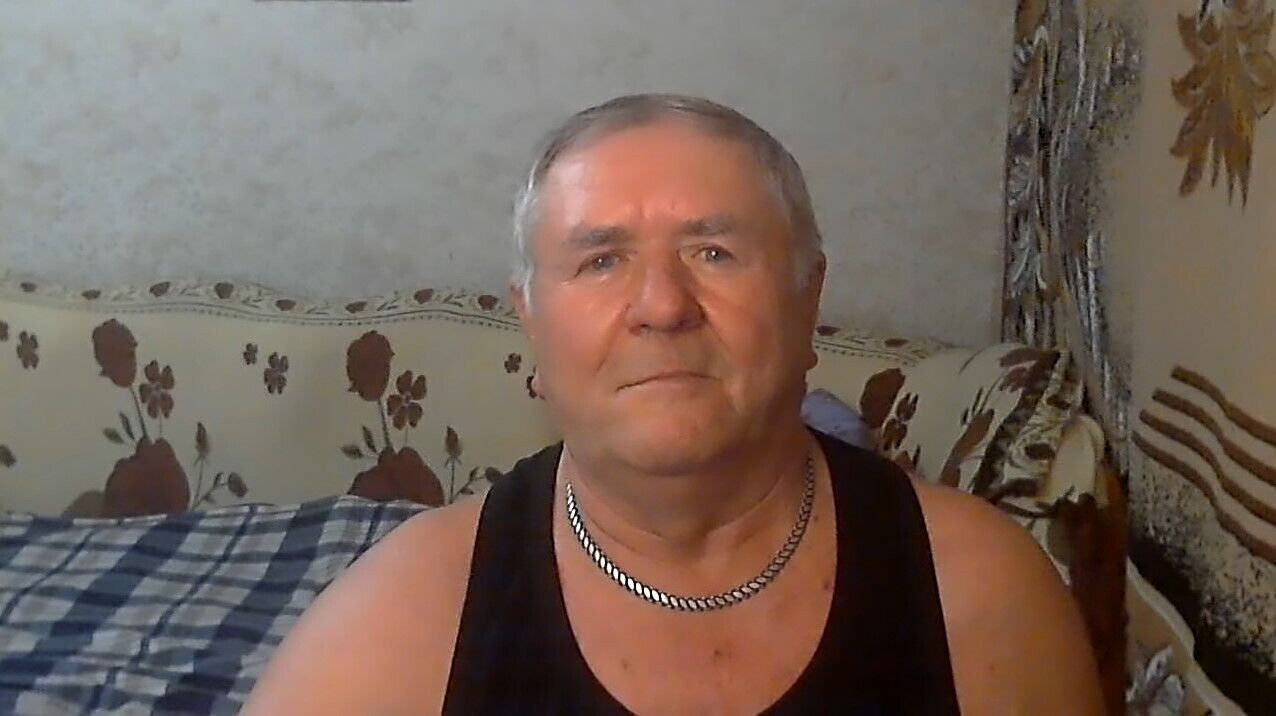  24168068  , 57 ,    