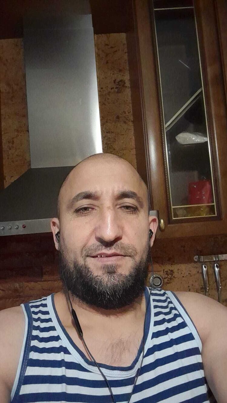  48271598  , 38 ,    