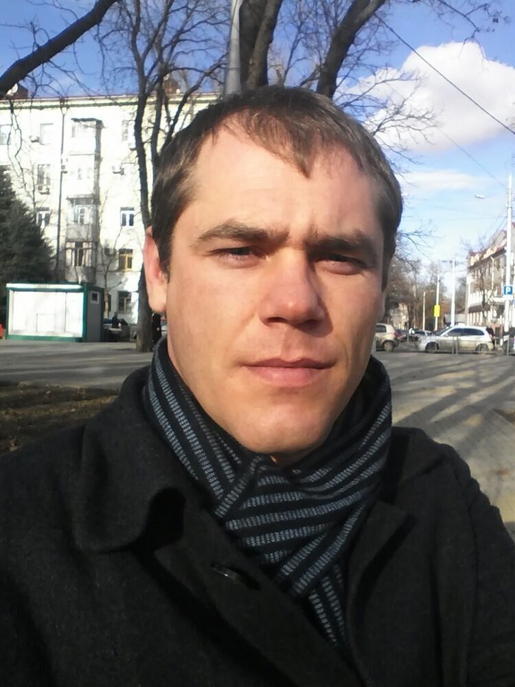  42846688  , 37 ,    