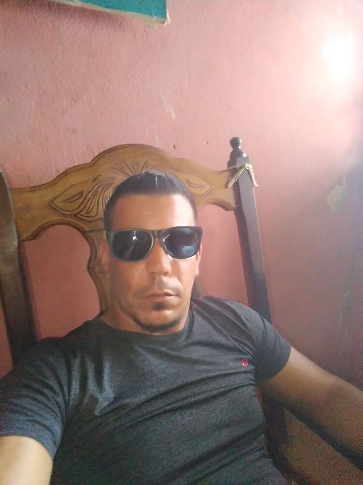 ���� 49254868 ������� Yuniesky, 38 ���, ���� ���������� � ������