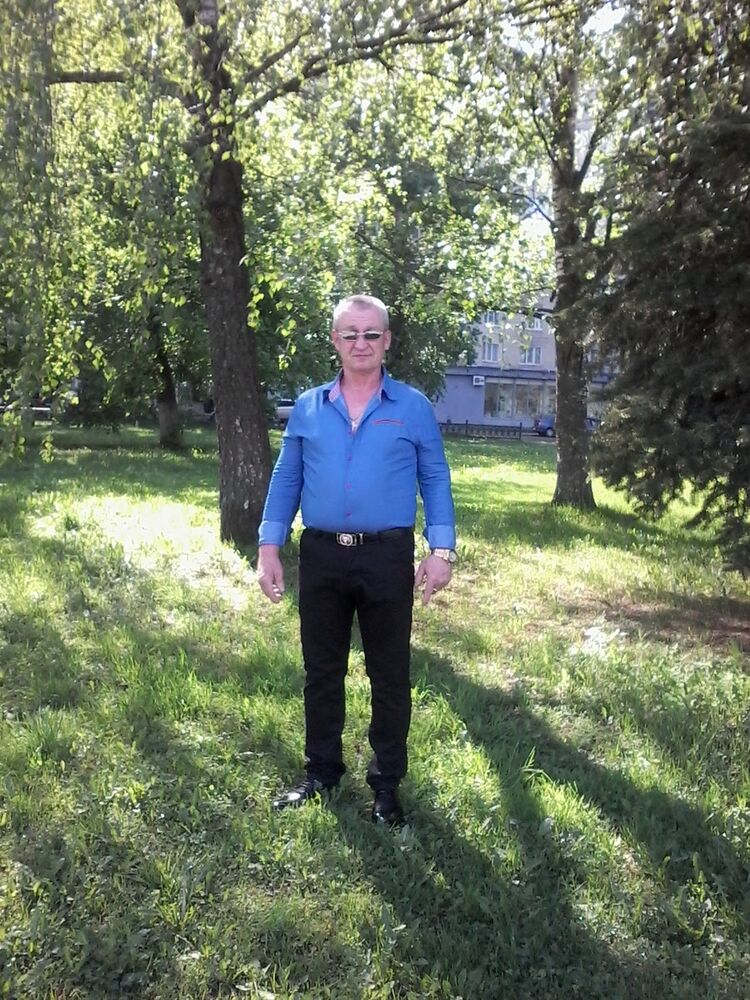  ,   Ieonid, 62 ,     , c 