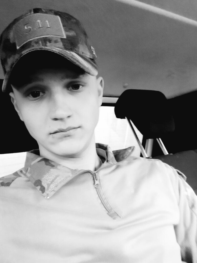  ,   Daniil, 22 ,   ,   