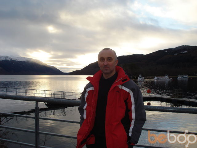  London Colney,   Vova, 55 ,     , c 