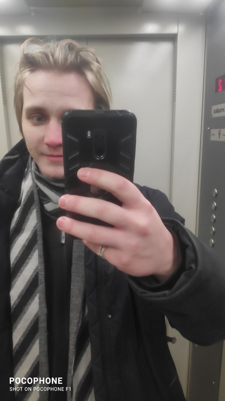  ,   Mikhail, 21 ,   ,   