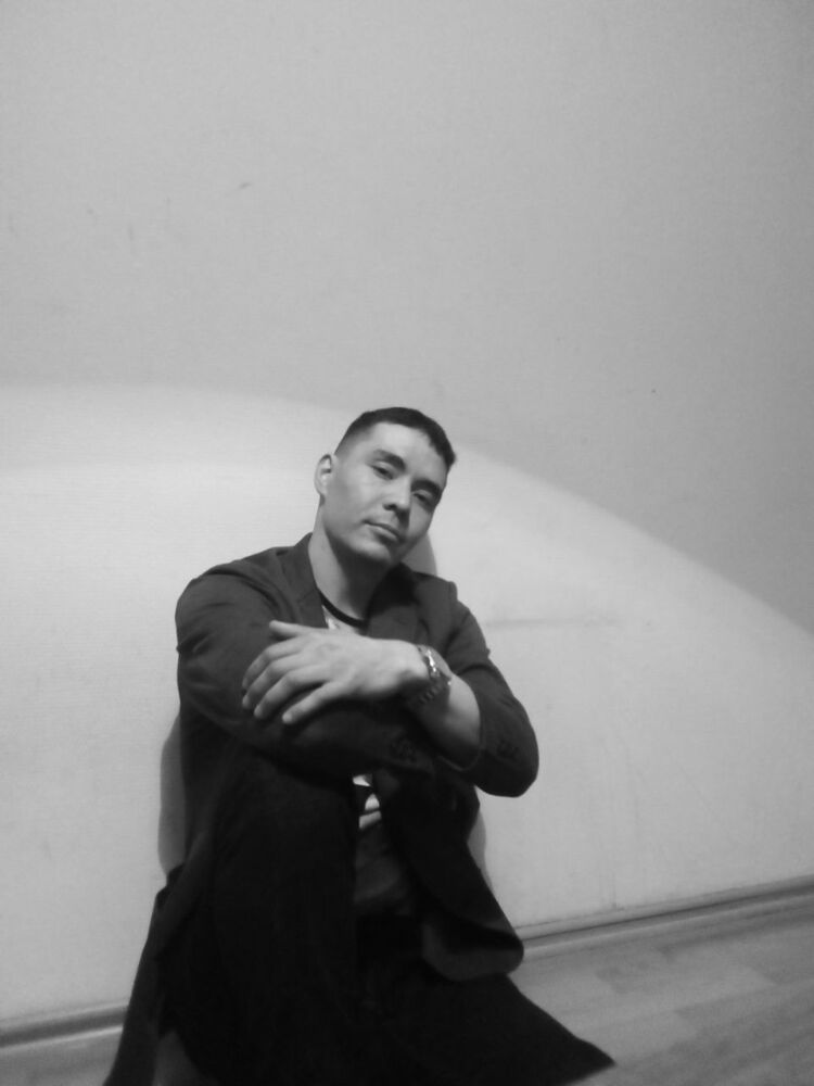 ���� 29718308 ������� ����, 32 ����, ���� ���������� � ������������