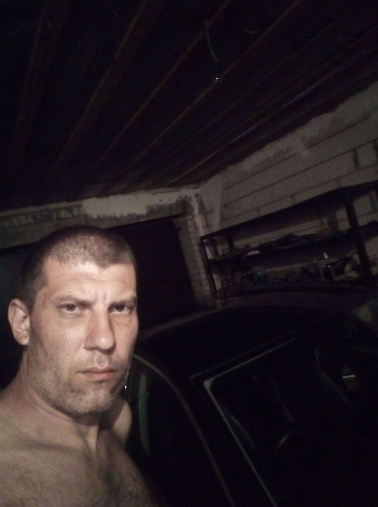  22915898  , 43 ,    