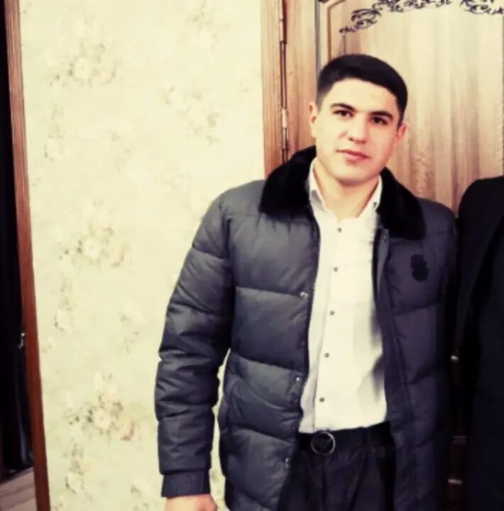  42554288  Radzhab, 22 ,    Deleted