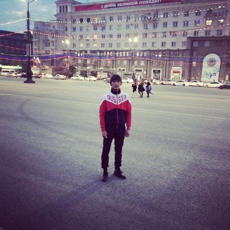  ,   Bexruz, 23 ,   ,   