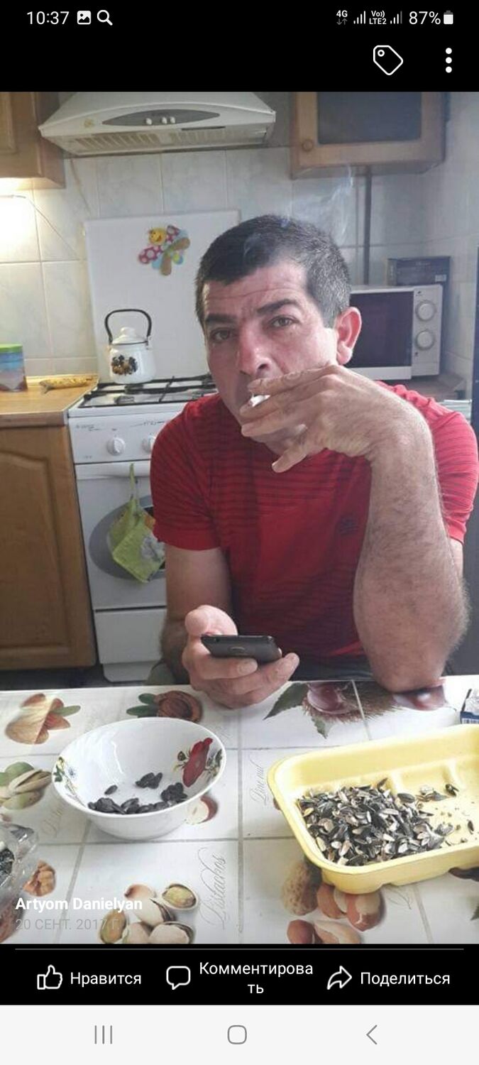  42238378  , 47 ,    