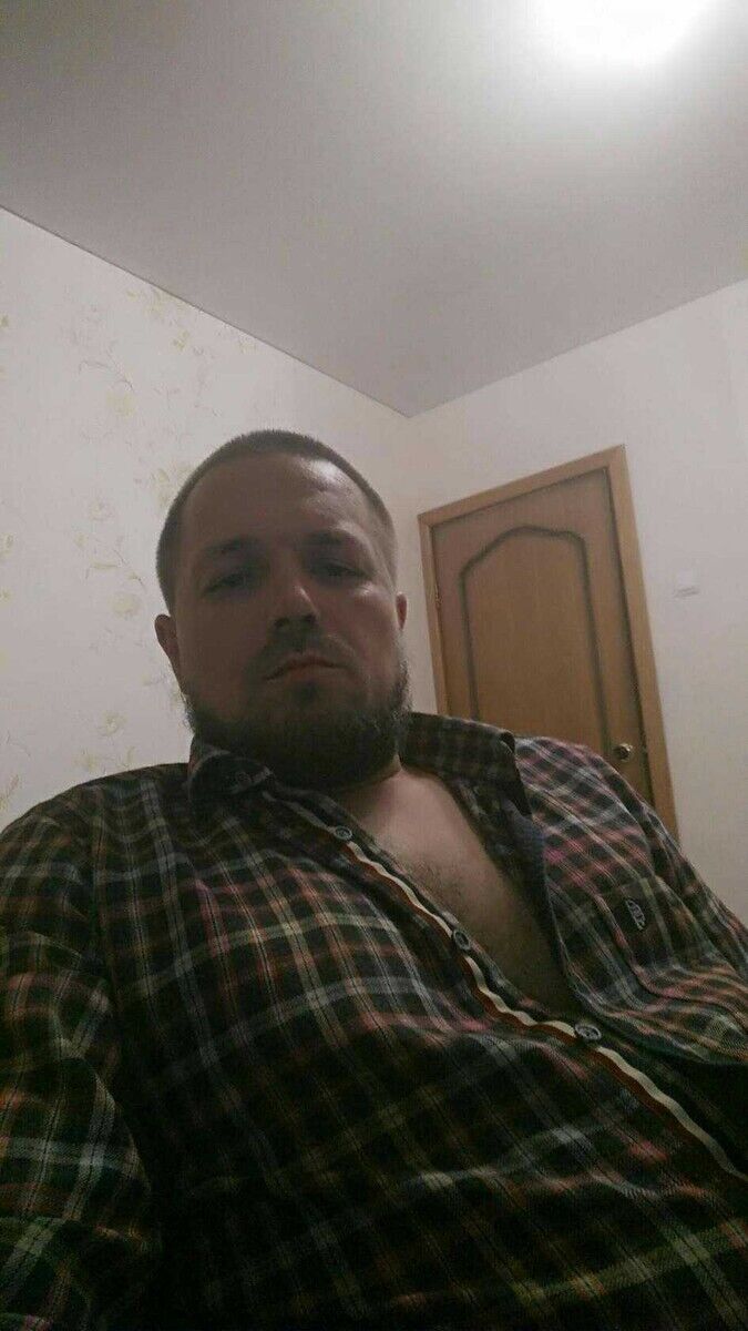  ,   Viktor, 43 ,   ,   , c 