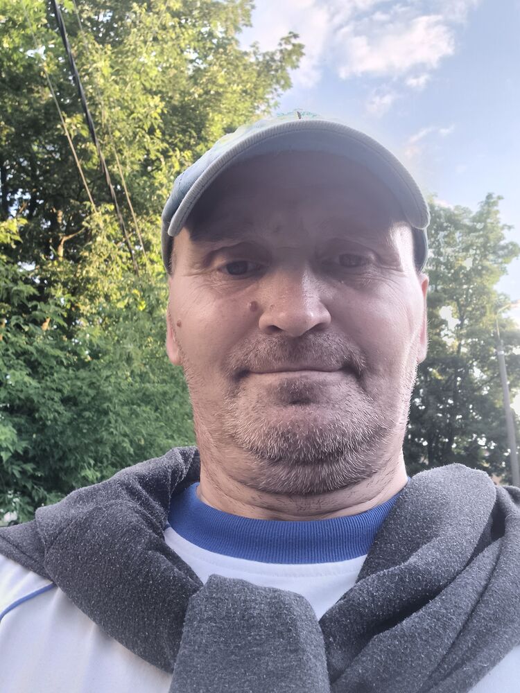  52836748  , 44 ,    