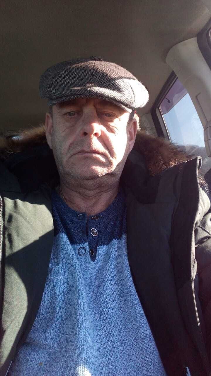 32596208  , 61 ,    