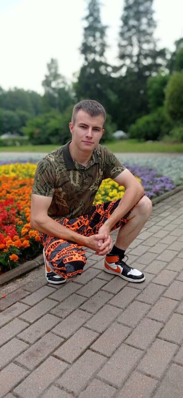  -,   , 24 ,   
