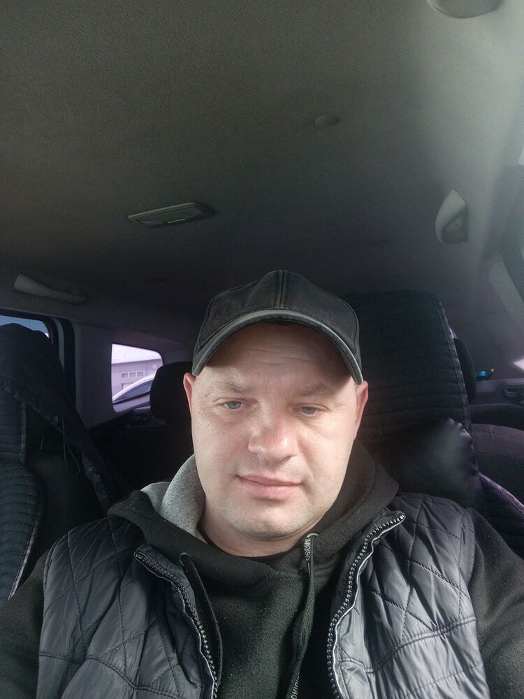  54331178  , 37 ,    -