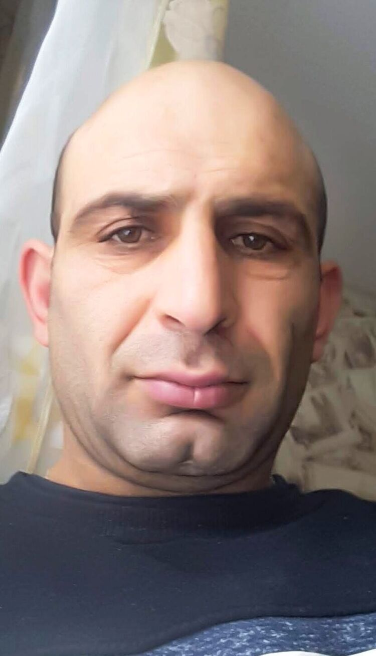  42059368  , 43 ,    