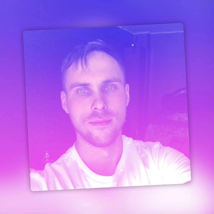  40976308  Alexander, 34 ,    
