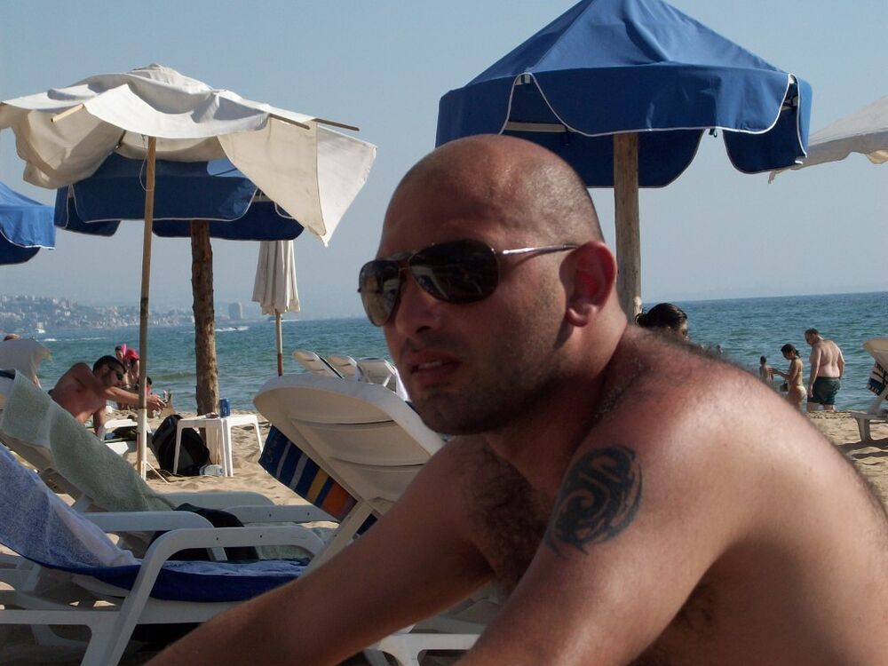  ,   Hayko, 38 ,     , c 
