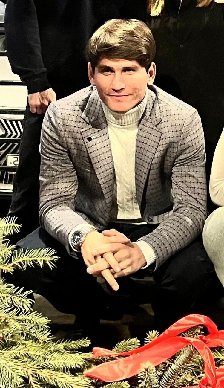  ,   , 28 ,   ,   