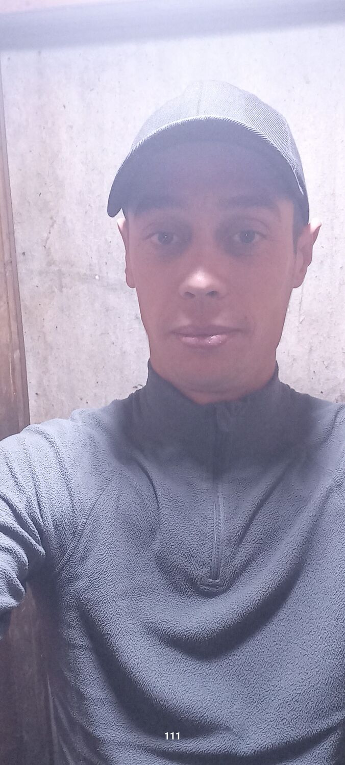  38693798  , 34 ,    