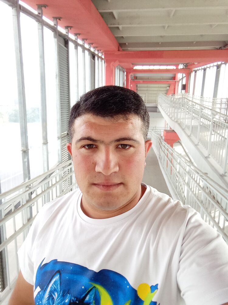  28413628  Ruslan, 31 ,    