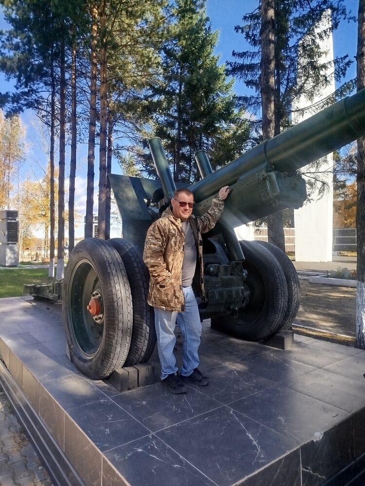  54522738  Sasha, 49 ,    