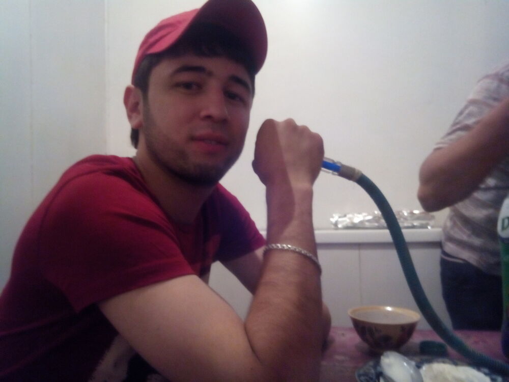  4700688  Rovshan, 33 ,    