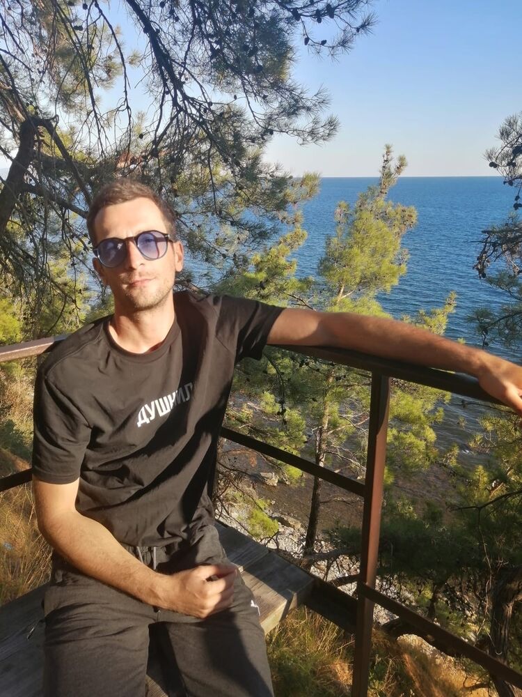  52366628  , 36 ,    --